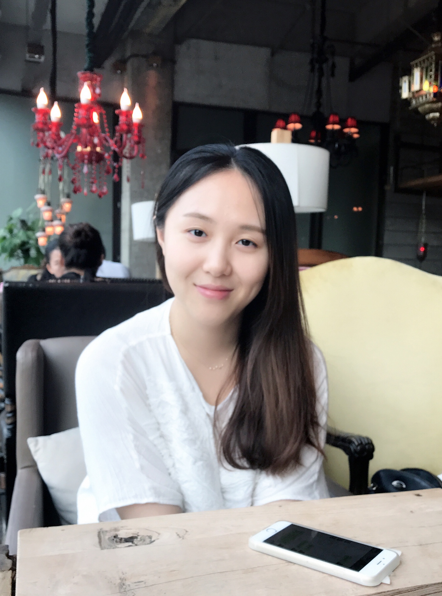 盛烨老师简介专业能力:国家二级心理咨询师.